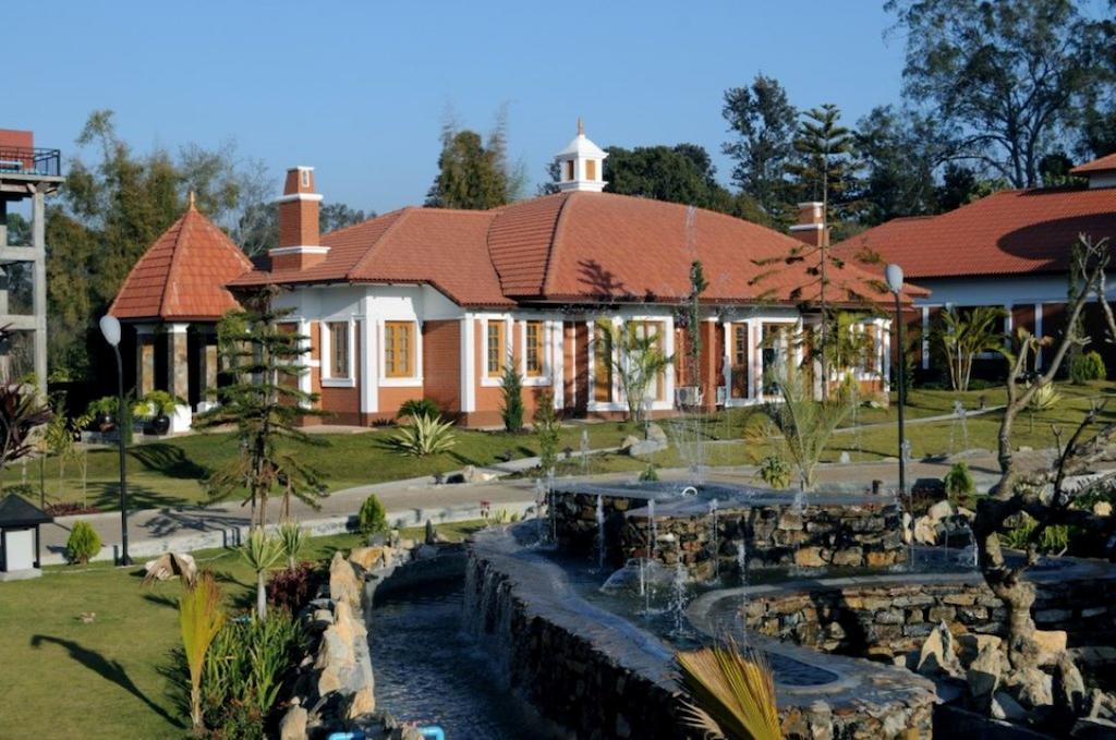 Royal Reward Resort Pyin Oo Lwin Exterior foto